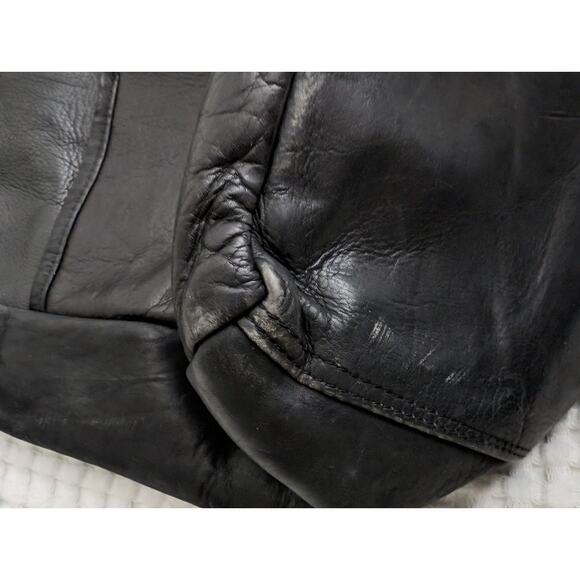 Geoffrey Beene handcrafted leather bag - Picture 5 of 16